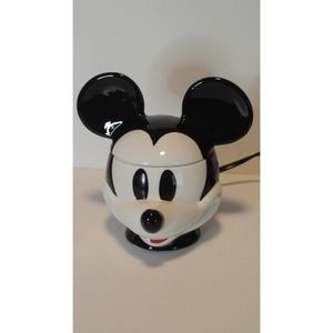 Scentsy Disney Mickey Mouse Warmer **NEW IN BOX** Retired